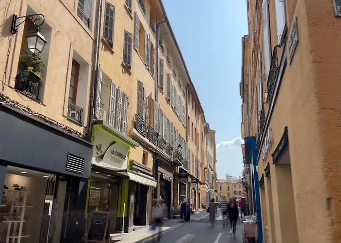 Spacieux T2 Au Coeur D\'Aix-En Provence